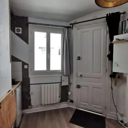 Apartmán A Nice Little Studio In The Beautiful Paris. Paříž